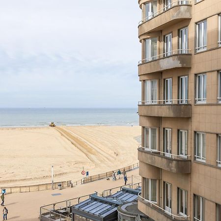 Miramar - Garage Available Appartement Oostende Buitenkant foto